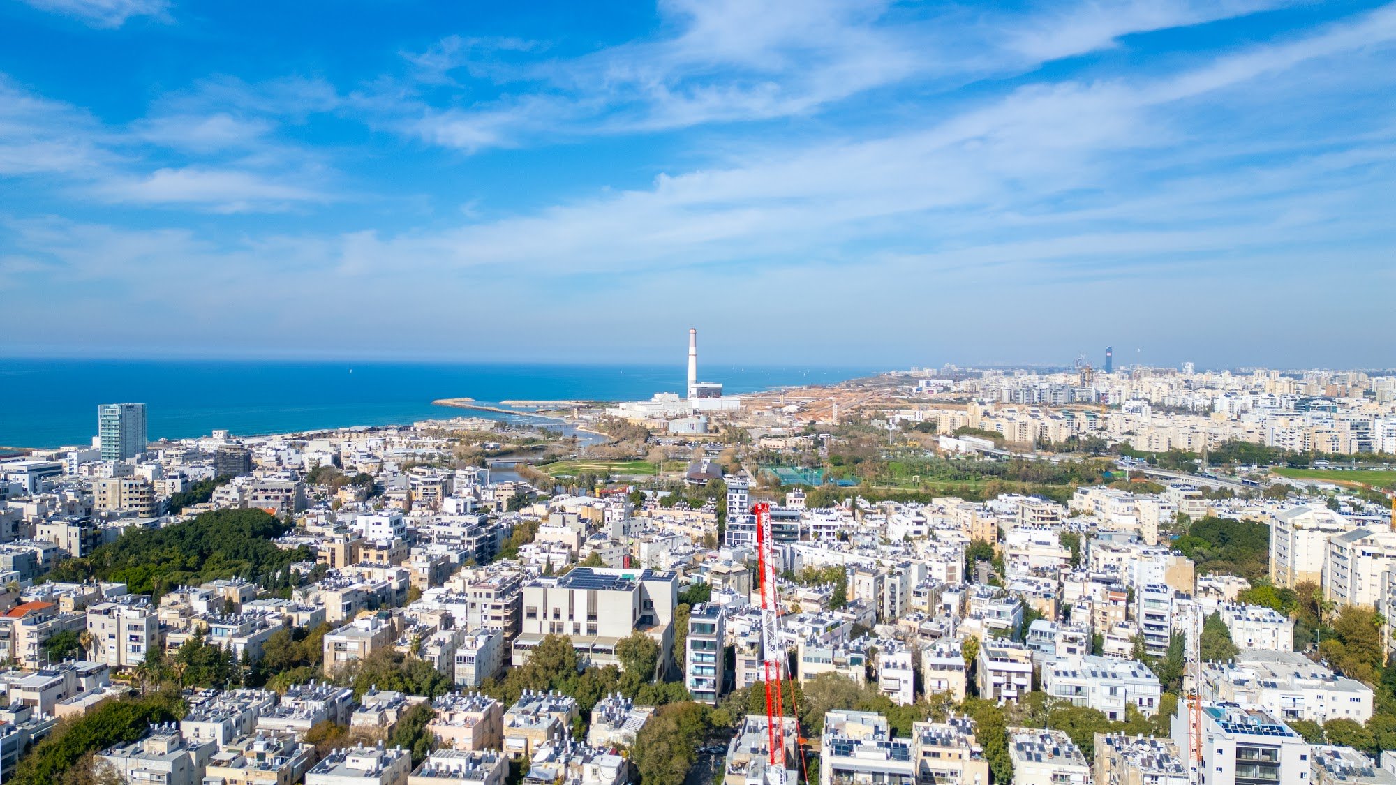 תמונה 35 מתוך 40 – למכירה במתחם בזל! דירת פאר 4 חד׳ 258 מ״ר במפלס אחד, קומה 10 עם נוף פנורמי לים, 2 חניות